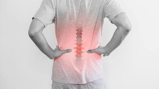 The Complete Guide to Back Pain: Causes, Treatment and Prevention